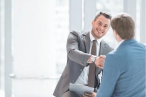 איך לבחור בעלי מקצוע אמינים לביתך