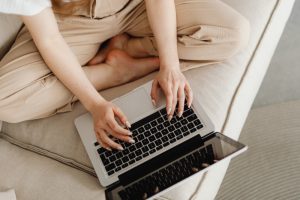 ממבקר ללקוח - איך להפוך מבקרים ללקוחות נאמנים עם קידום אורגני בגוגל